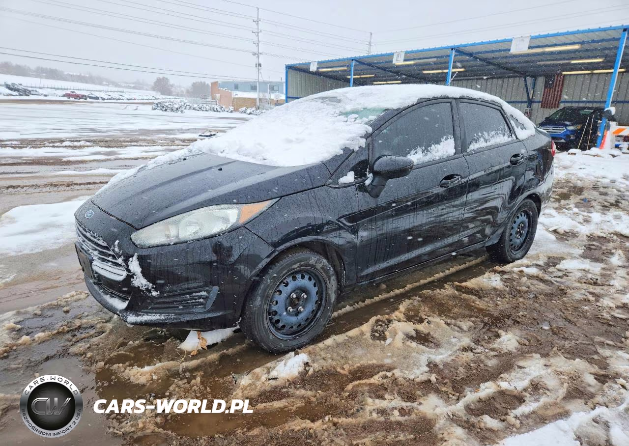 2016 Ford Fiesta S – zdjęcie 1 z 13