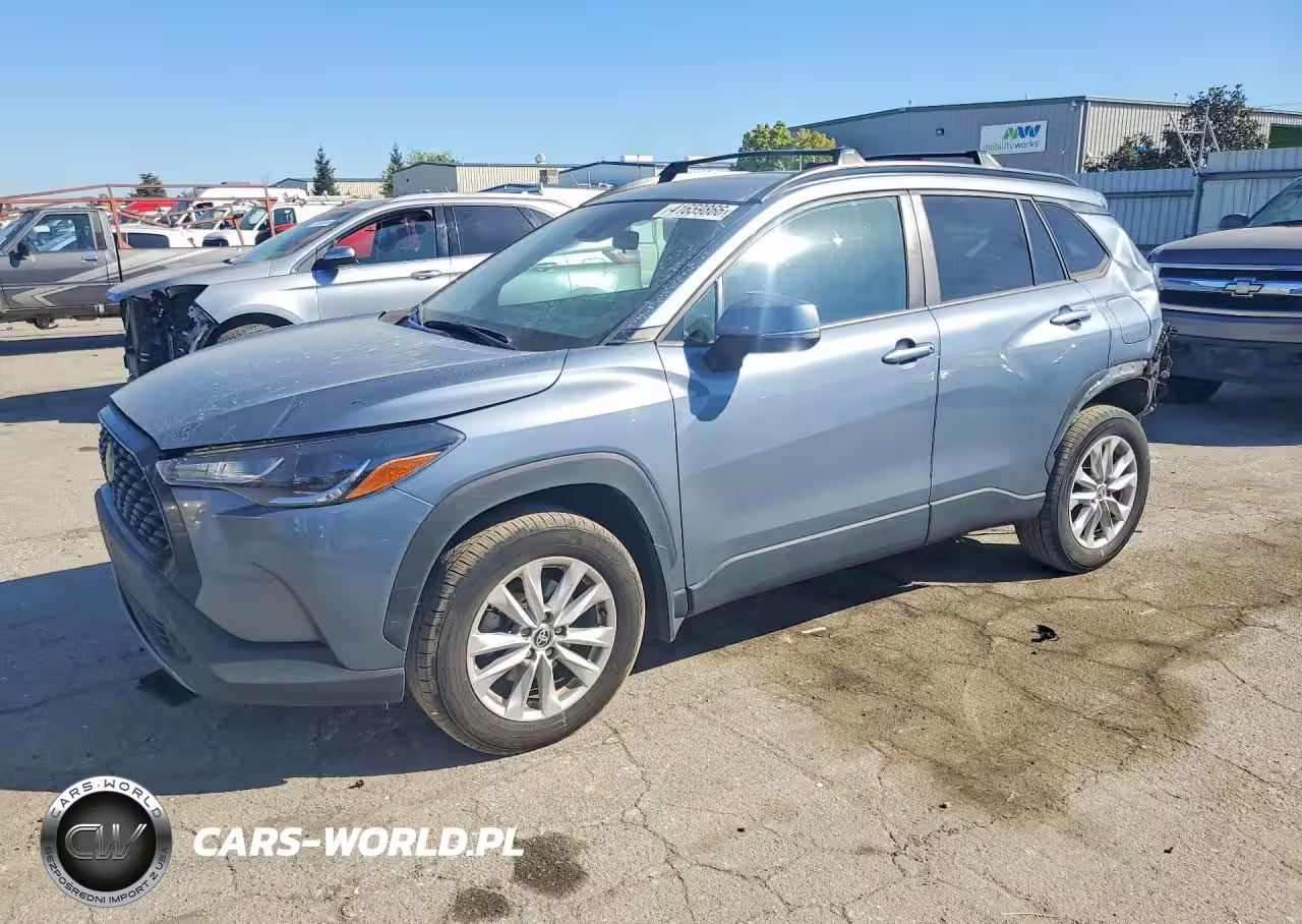 2022 Toyota Corolla Cross Le