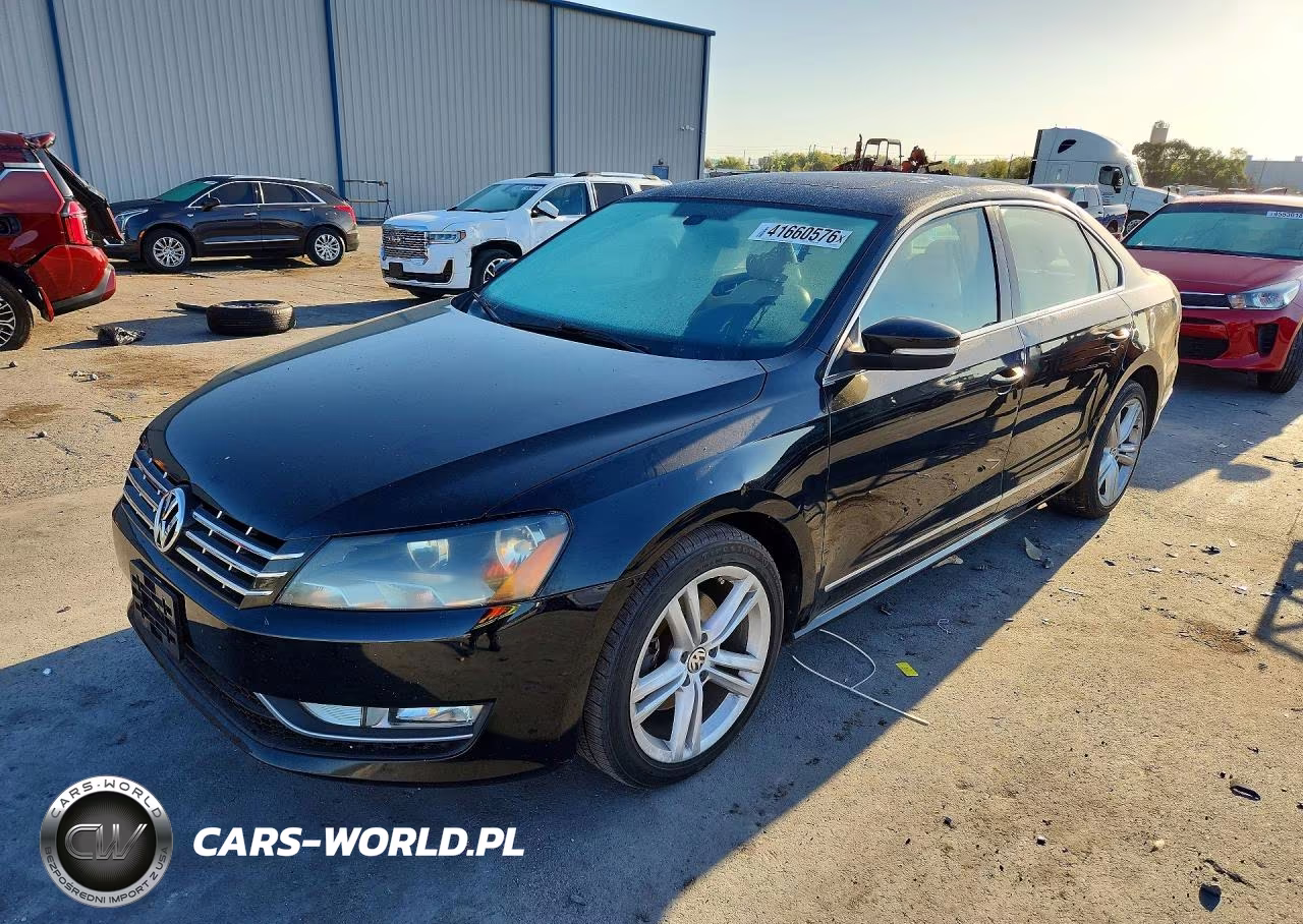 2013 Volkswagen Passat Sel