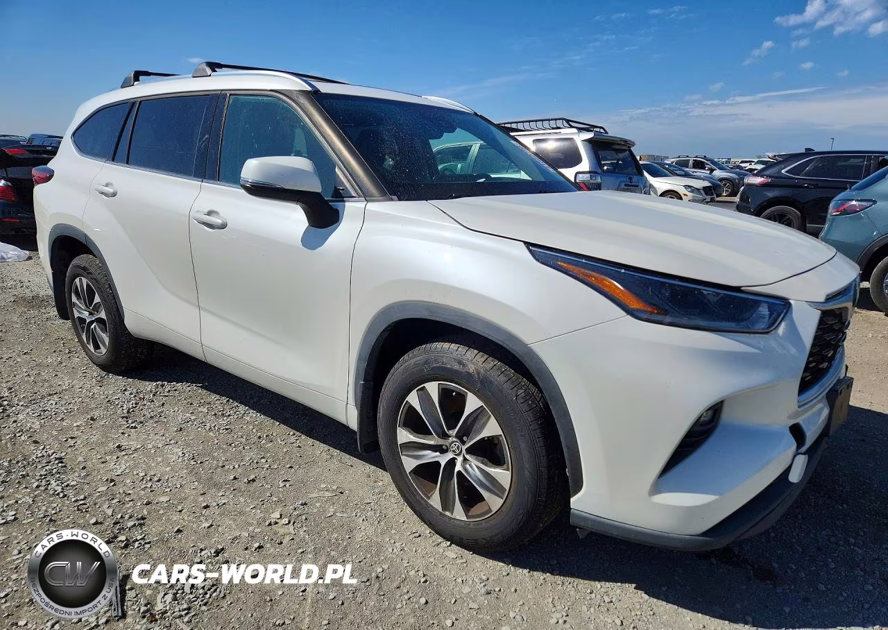 2021 Toyota Highlander Xle VIN:5TDHZRAH6MS069330 - 4