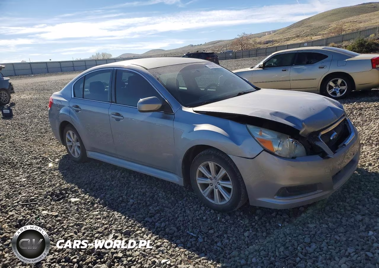 2011 Subaru Legacy 2.5I Premium VIN:4S3BMBF6XB3253333 - 4