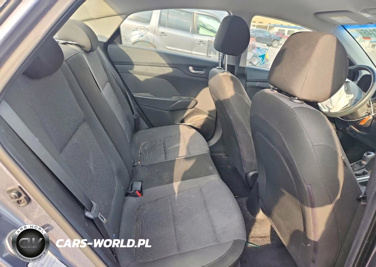 2018 Hyundai Accent VIN:3KPC24A36JE015053 - 10