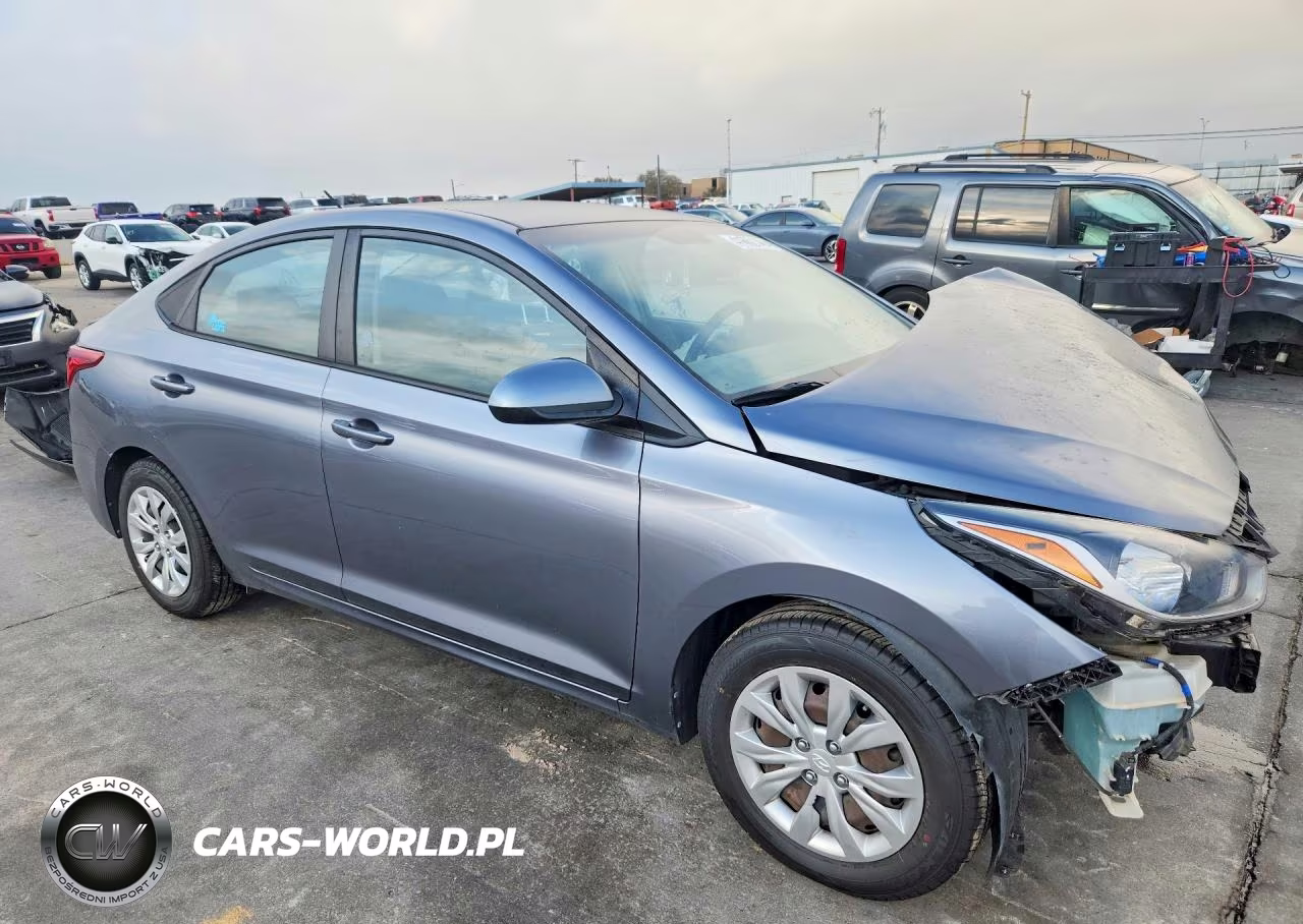 2018 Hyundai Accent VIN:3KPC24A36JE015053 - 4