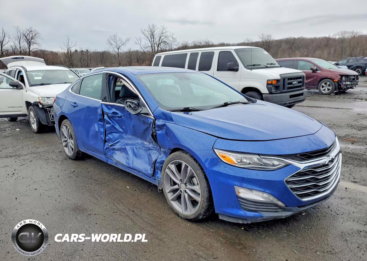 2023 Chevrolet Malibu Premier VIN:1G1ZE5ST8PF139158 - 4
