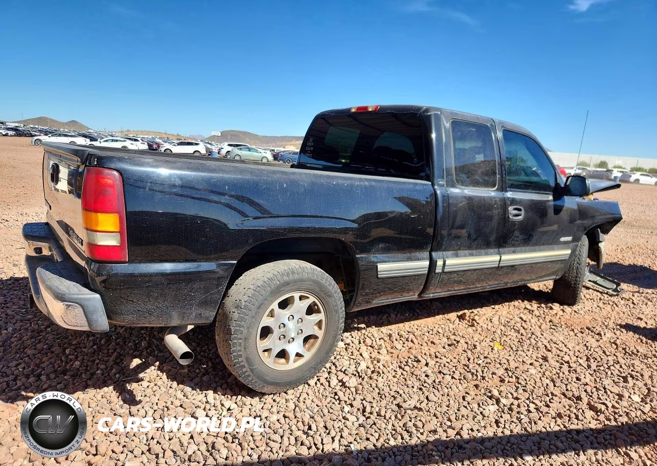 2002 Chevrolet Silverado C1500 VIN:2GCEC19VX21289574 - 3