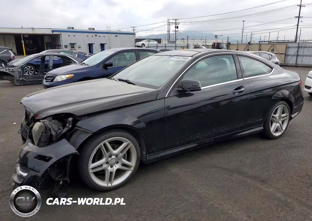 2015 Mercedes-Benz C 250