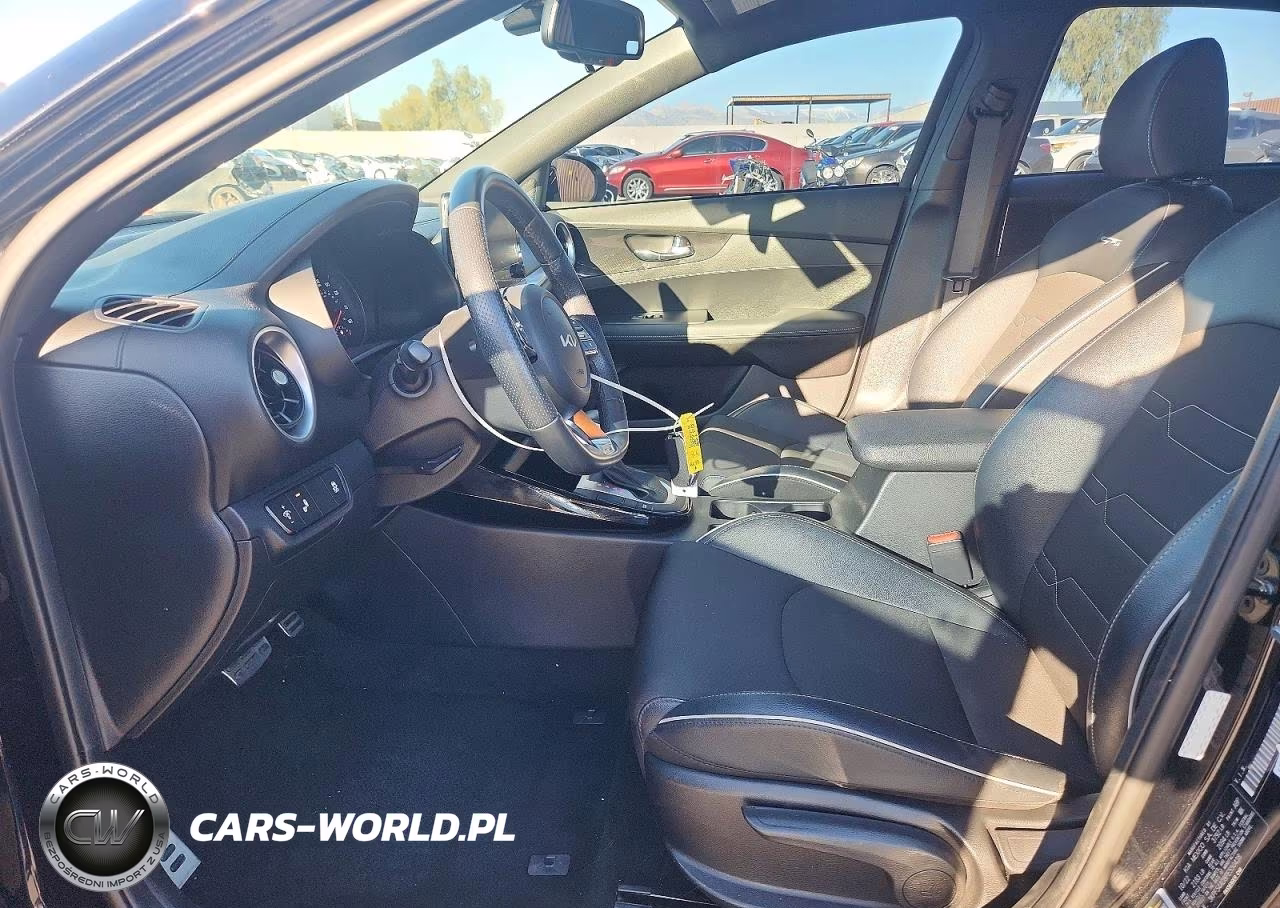 2023 Kia Forte Gt-Line VIN:3KPF54AD8PE550438 - 7