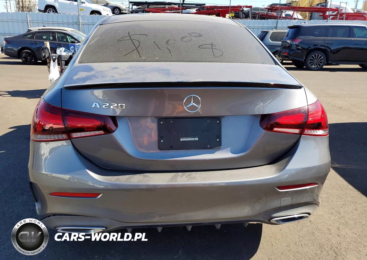 2020 Mercedes-Benz A220 VIN:W1K3G4EBXLJ207042 - 6