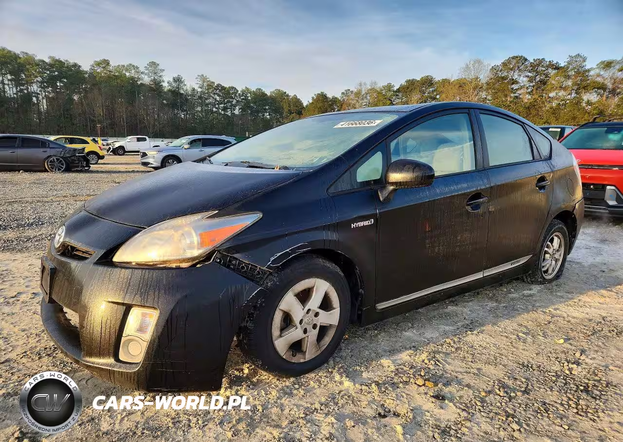 2011 Toyota Prius Two