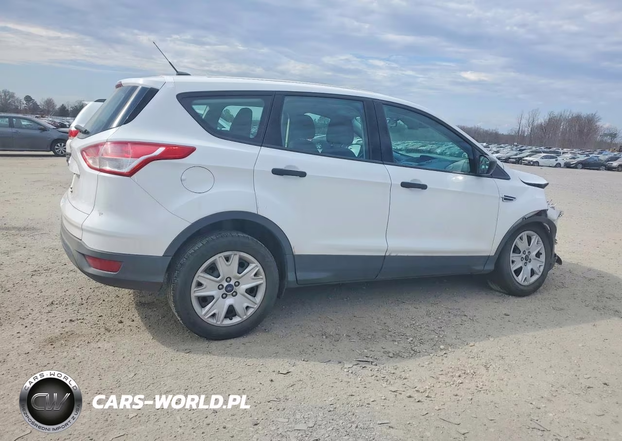 2016 Ford Escape S VIN:1FMCU0F73GUA27469 - 3