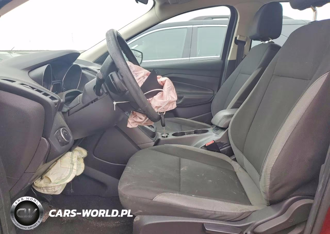 2016 Ford Escape S VIN:1FMCU0F75GUA05652 - 7