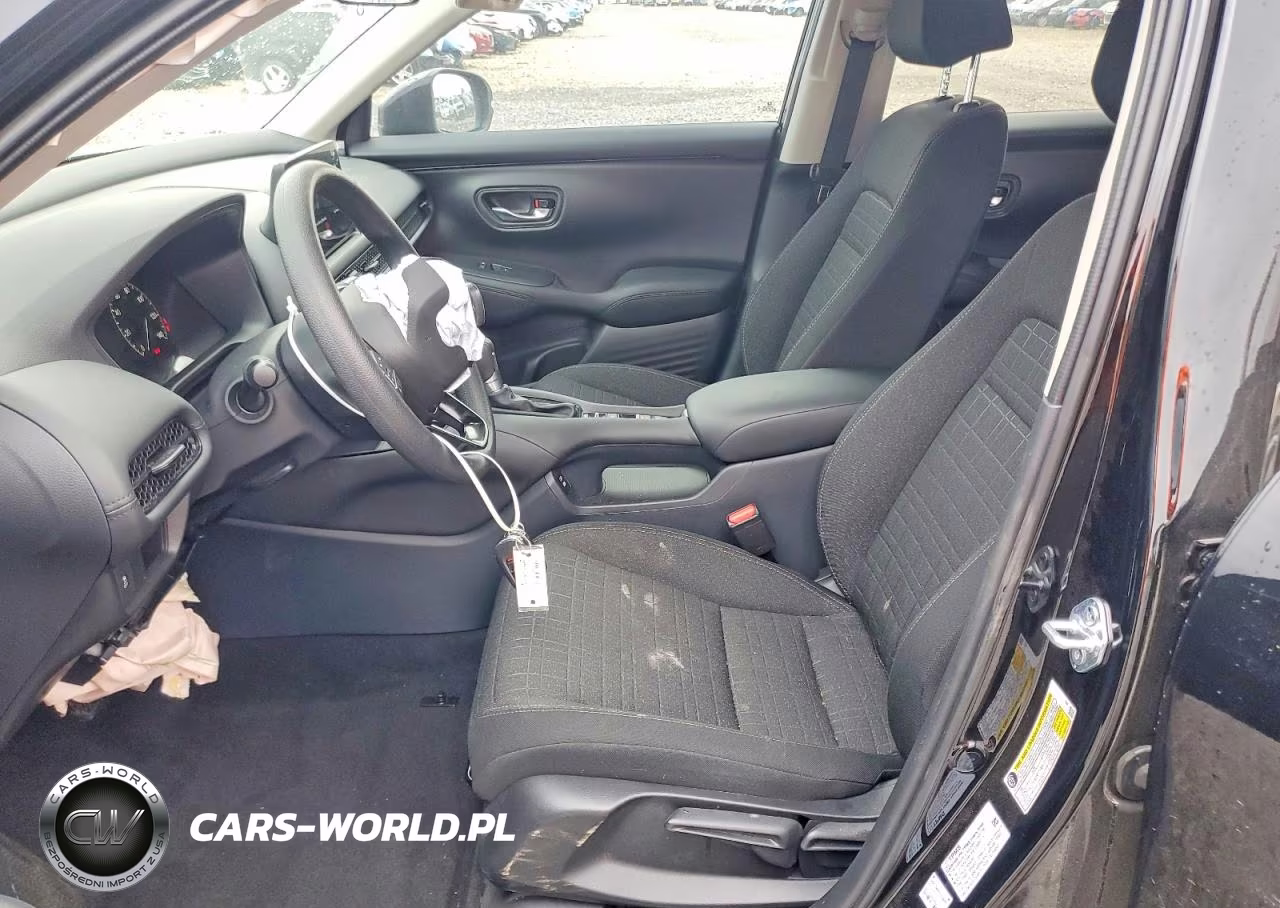 2026 Honda Hr-V Lx VIN:3CZRZ1H31TM735177 - 7