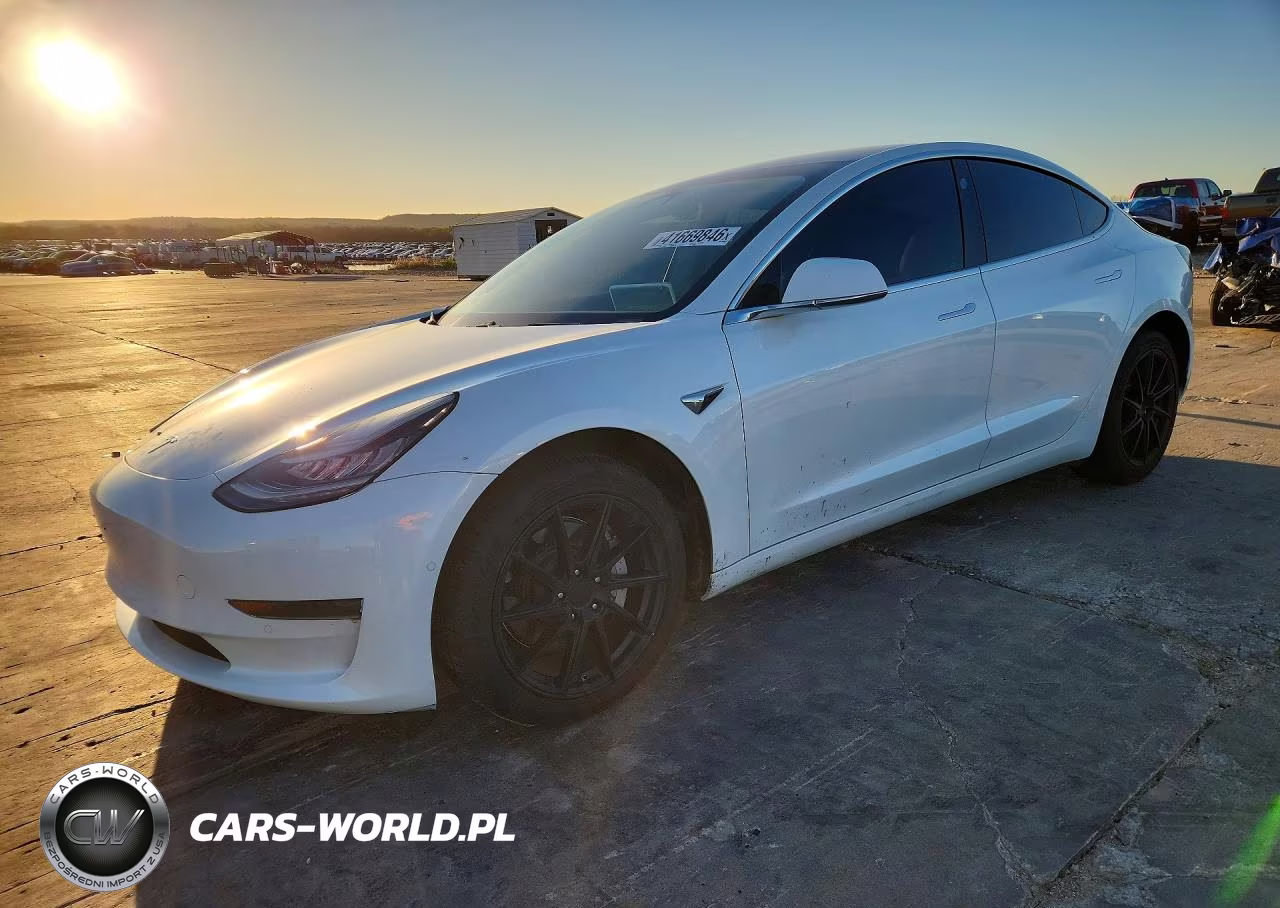 2020 Tesla Model 3