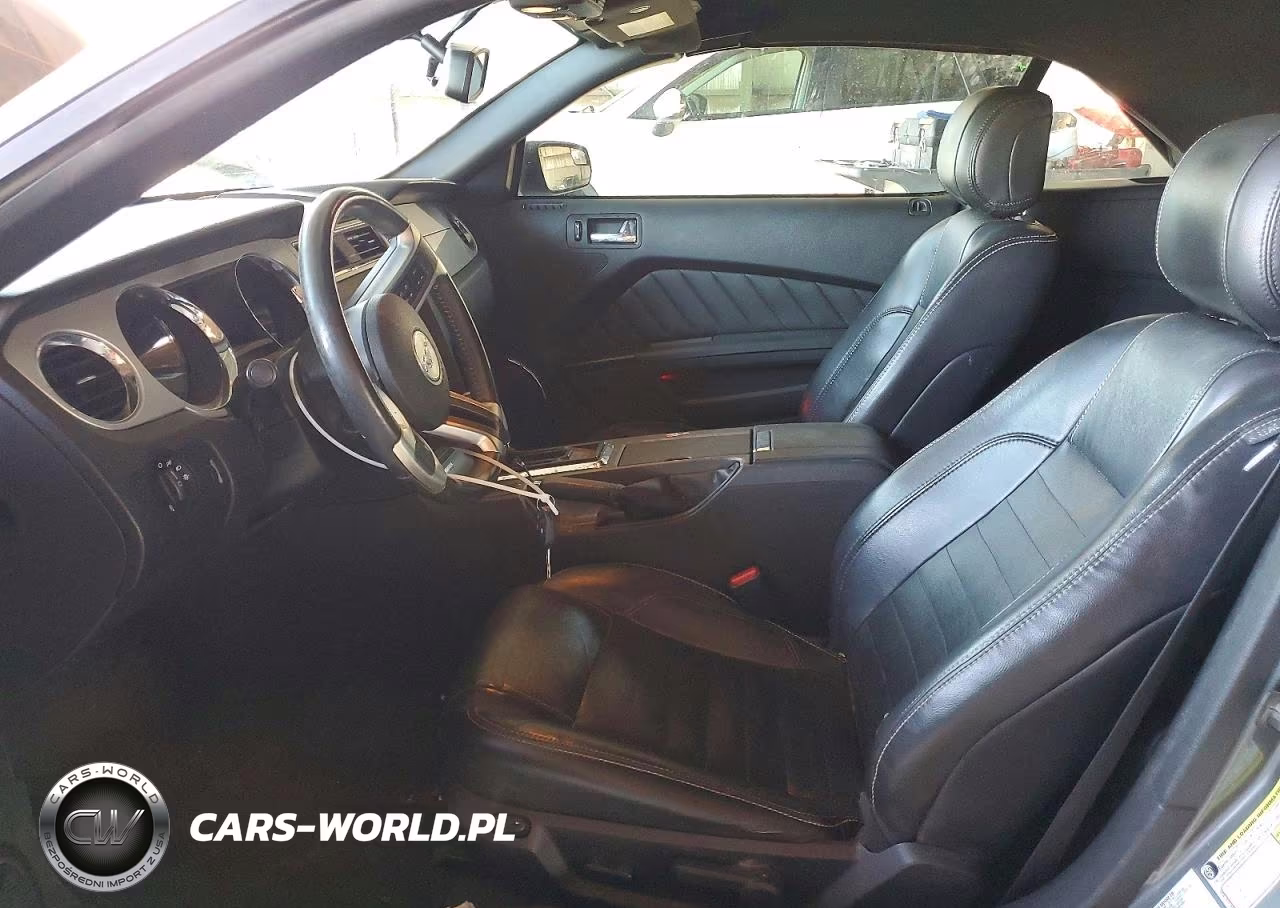 2014 Ford Mustang VIN:1ZVBP8EM1E5306596 - 7