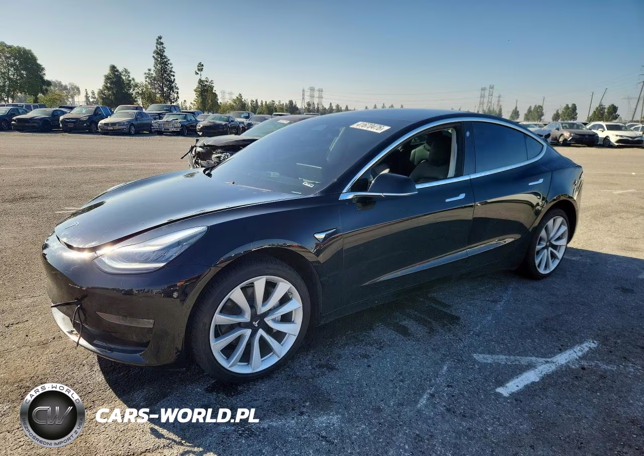 Główne zdjęcie 2020 Tesla Model 3