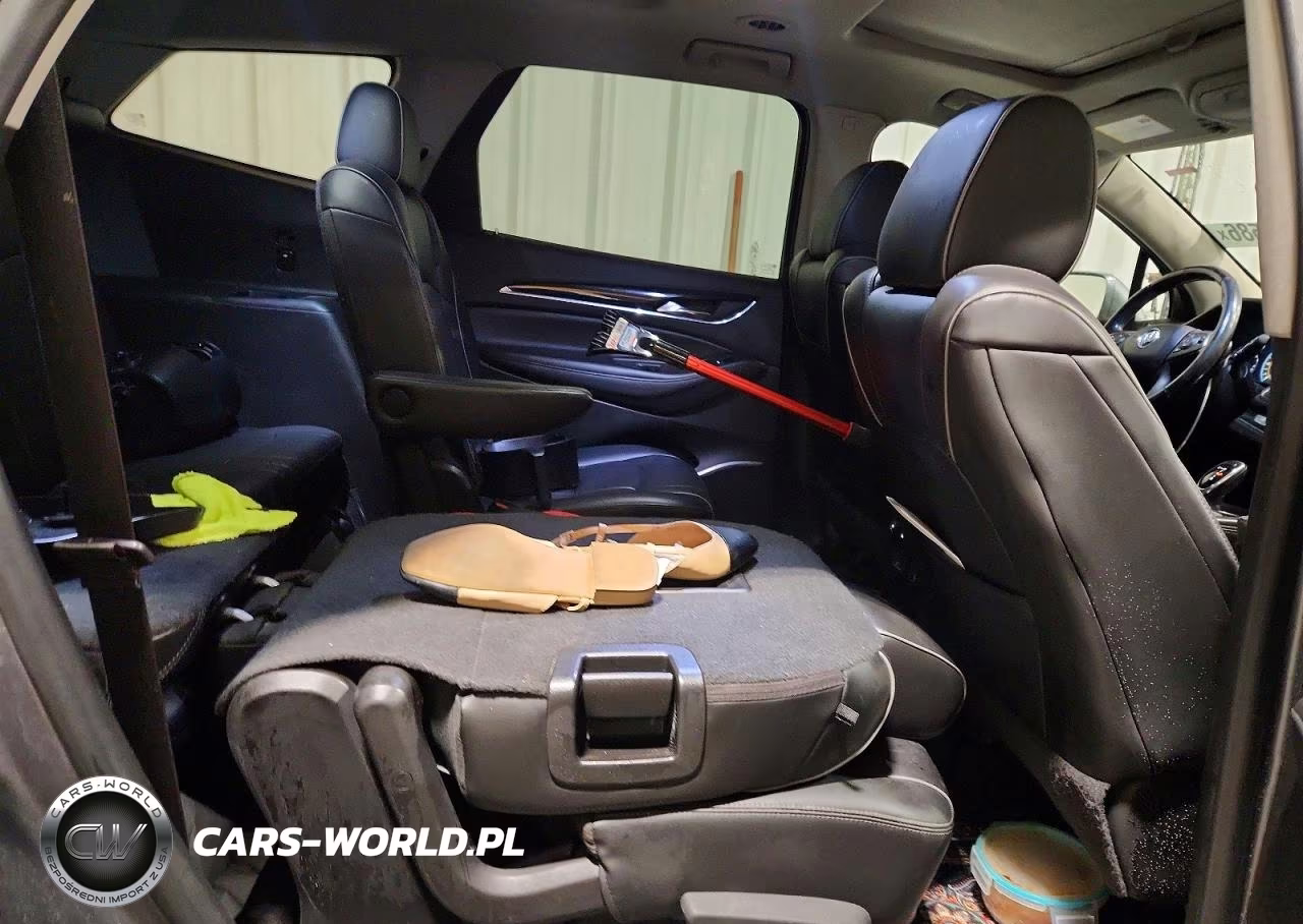 2019 Buick Enclave Avenir VIN:5GAEVCKWXKJ157818 - 11