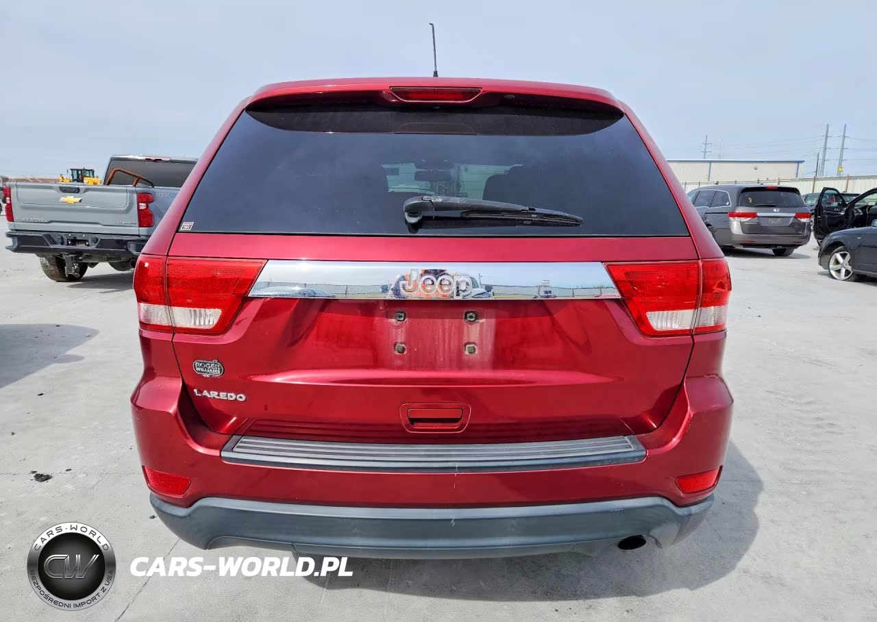2012 Jeep Grand Cherokee Laredo VIN:1C4RJEAG7CC177192 - 6