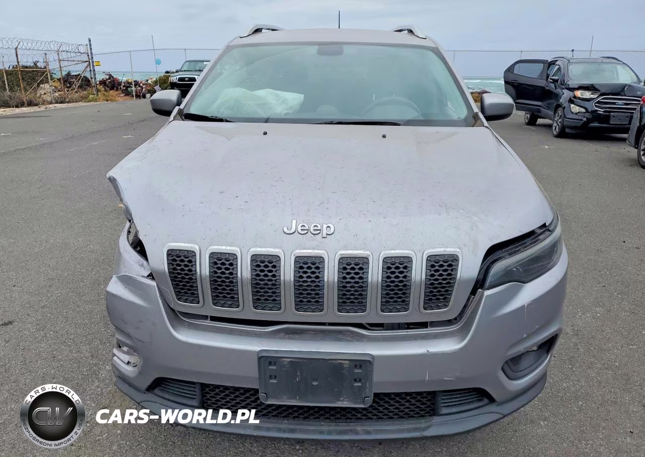 2019 Jeep Cherokee Latitude VIN:1C4PJLCB3KD242206 - 5