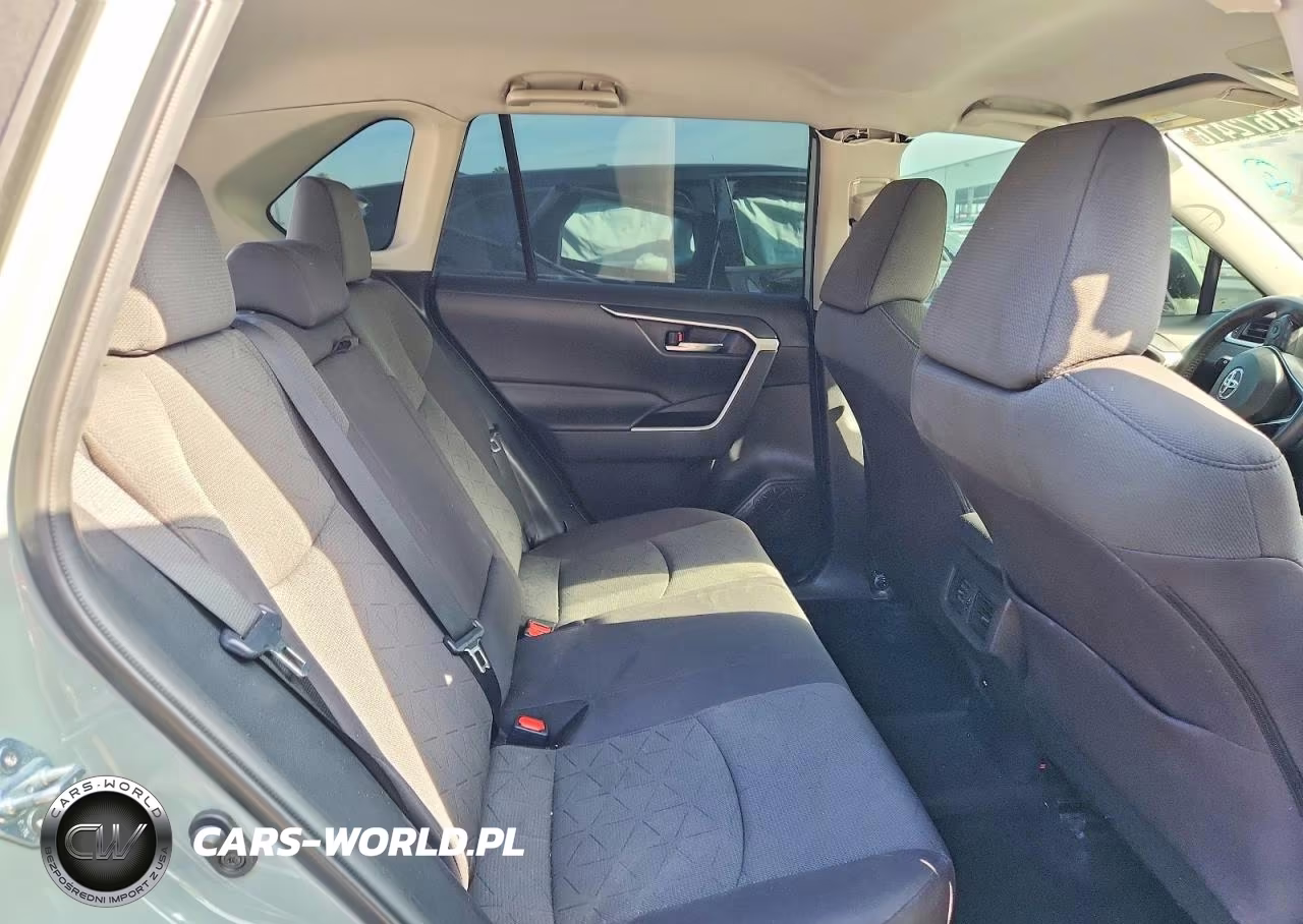2021 Toyota Rav4 Xle VIN:2T3P1RFV5MW192049 - 11
