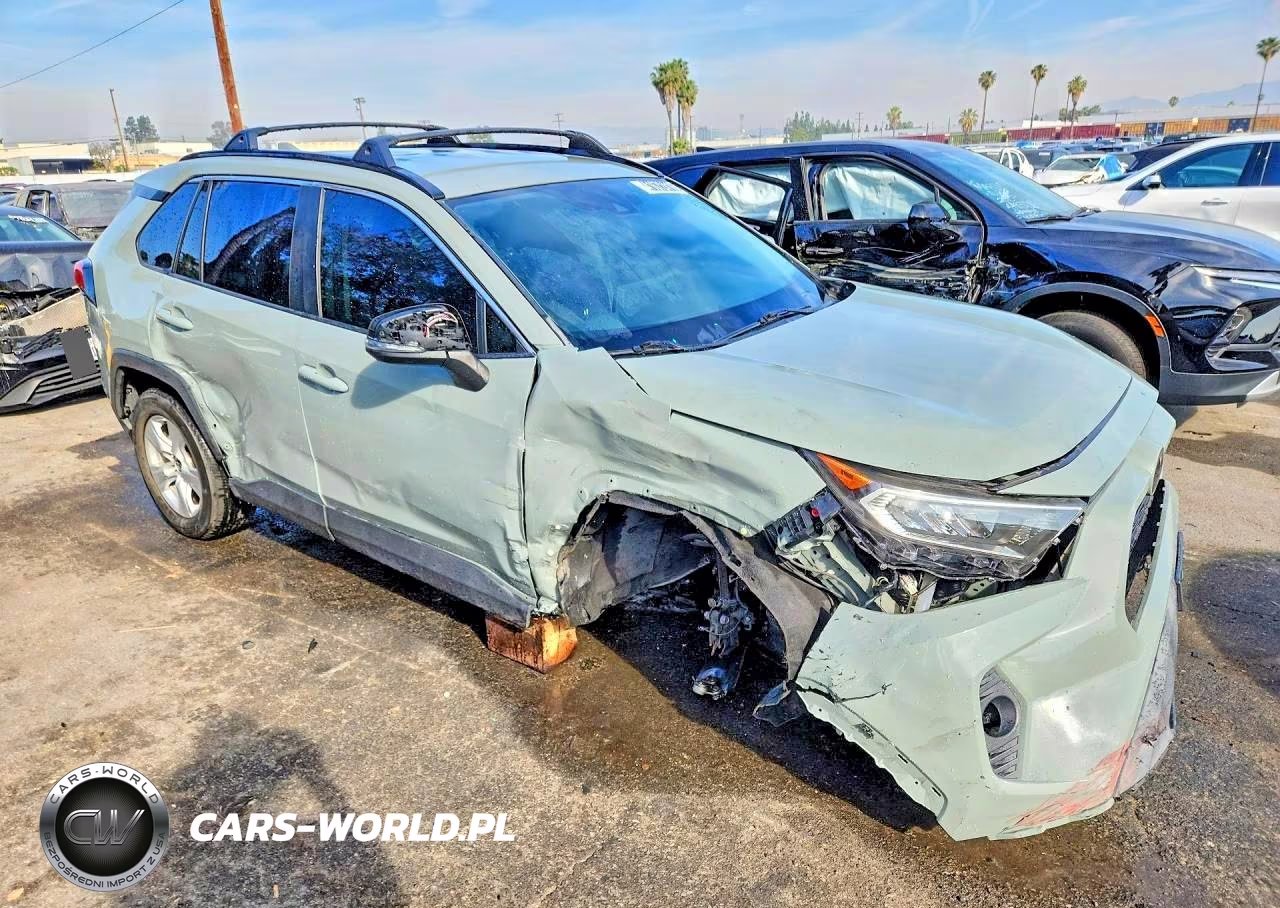 2021 Toyota Rav4 Xle VIN:2T3P1RFV5MW192049 - 4
