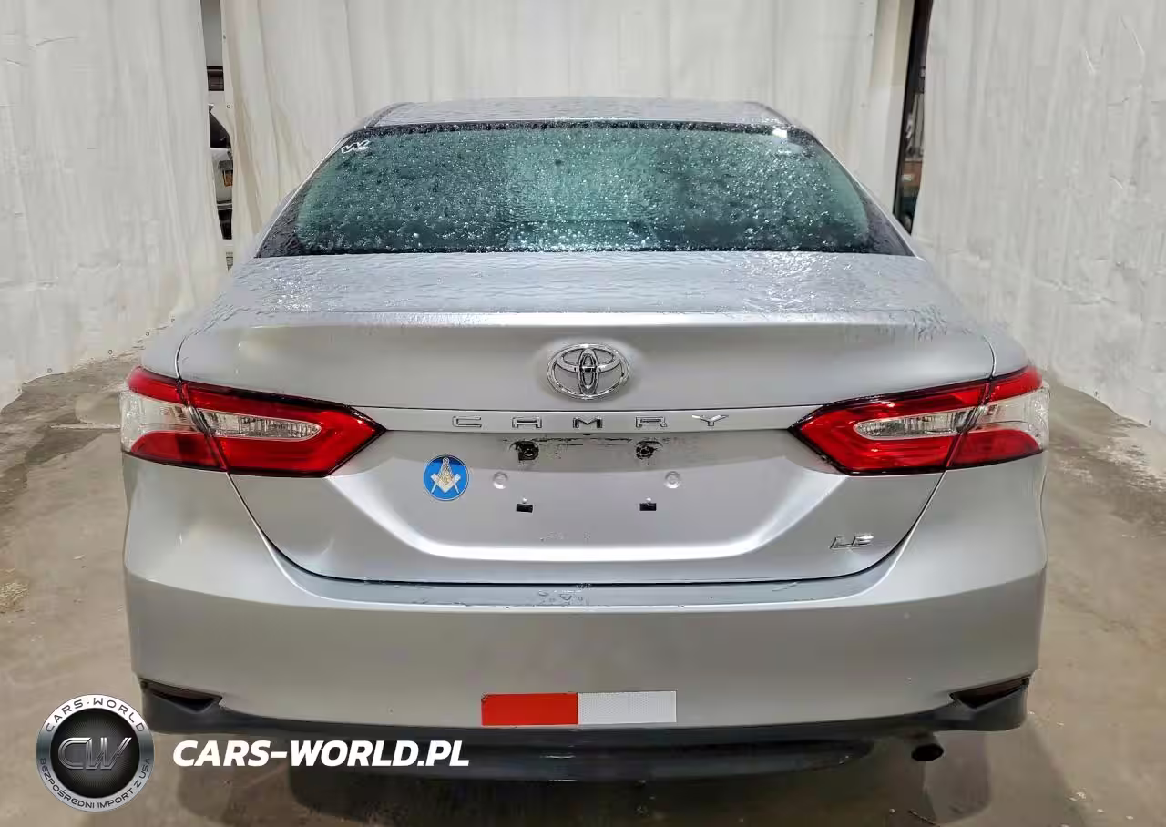 2018 Toyota Camry Le VIN:4T1B11HK7JU053284 - 6