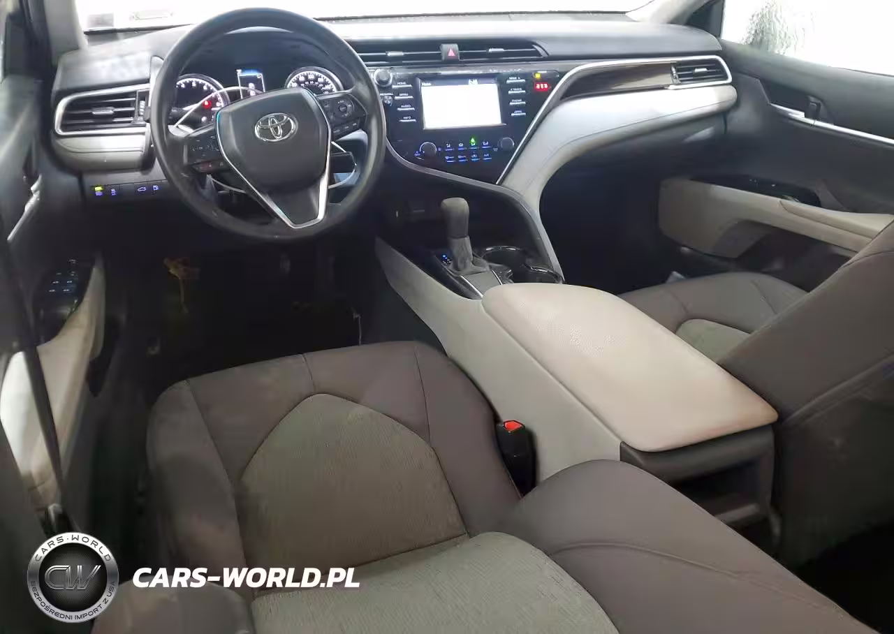 2018 Toyota Camry Le VIN:4T1B11HK7JU053284 - 8