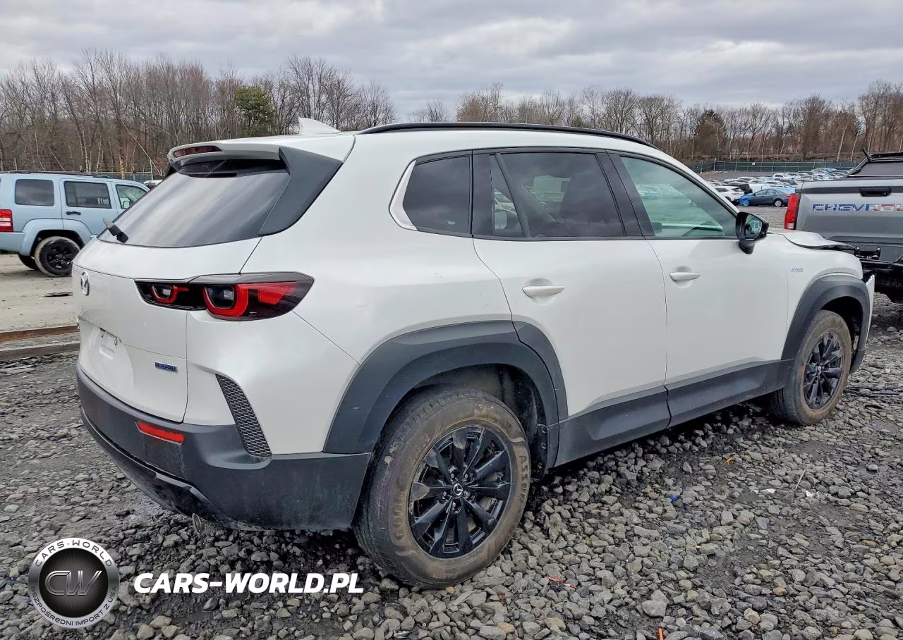 2025 Mazda Cx-50 Premium VIN:7MMVAADW5SN106649 - 3