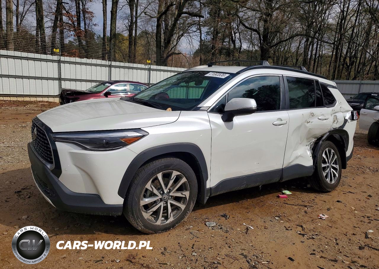2024 Toyota Corolla Cross Xle