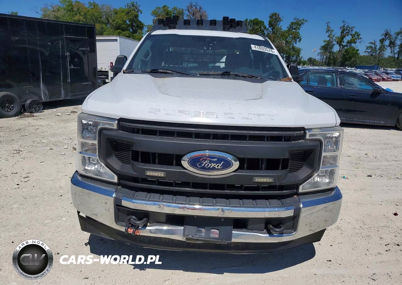 2021 Ford F250 Super Duty Utility - Service Truck VIN:1FD7W2A64MED61456 - 5