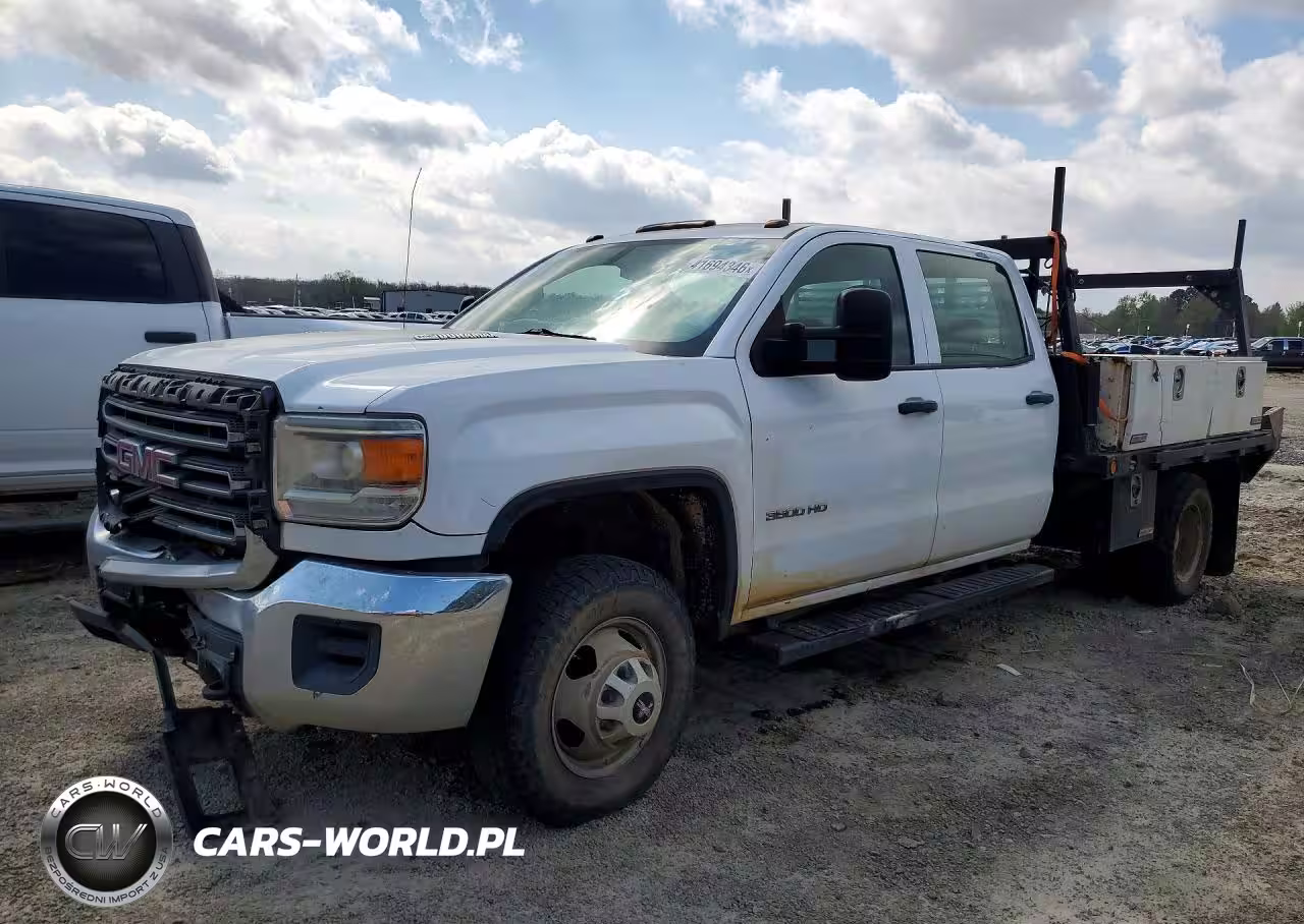 2016 GMC Sierra Flatbed Truck