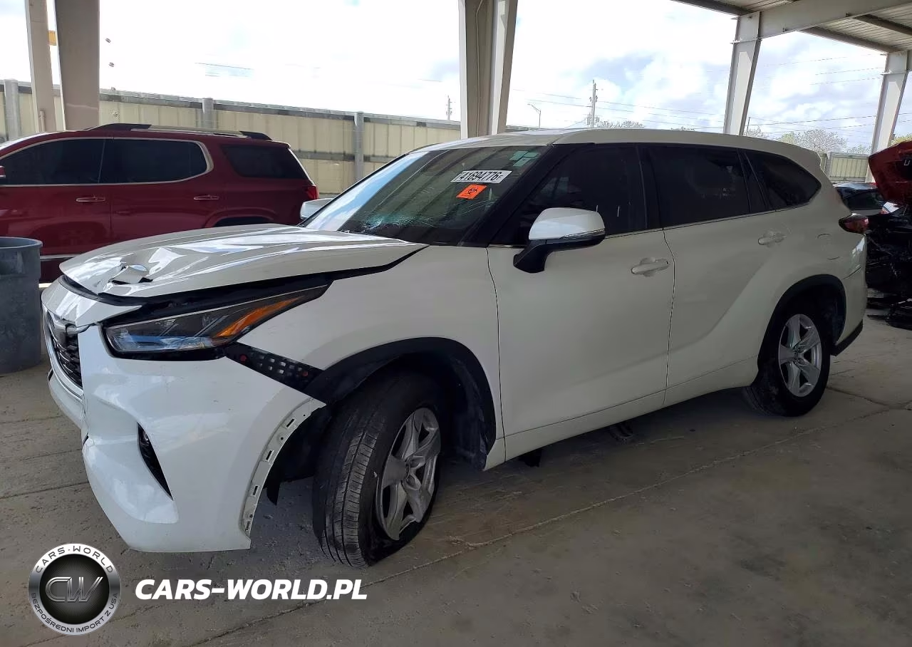 2021 Toyota Highlander Le
