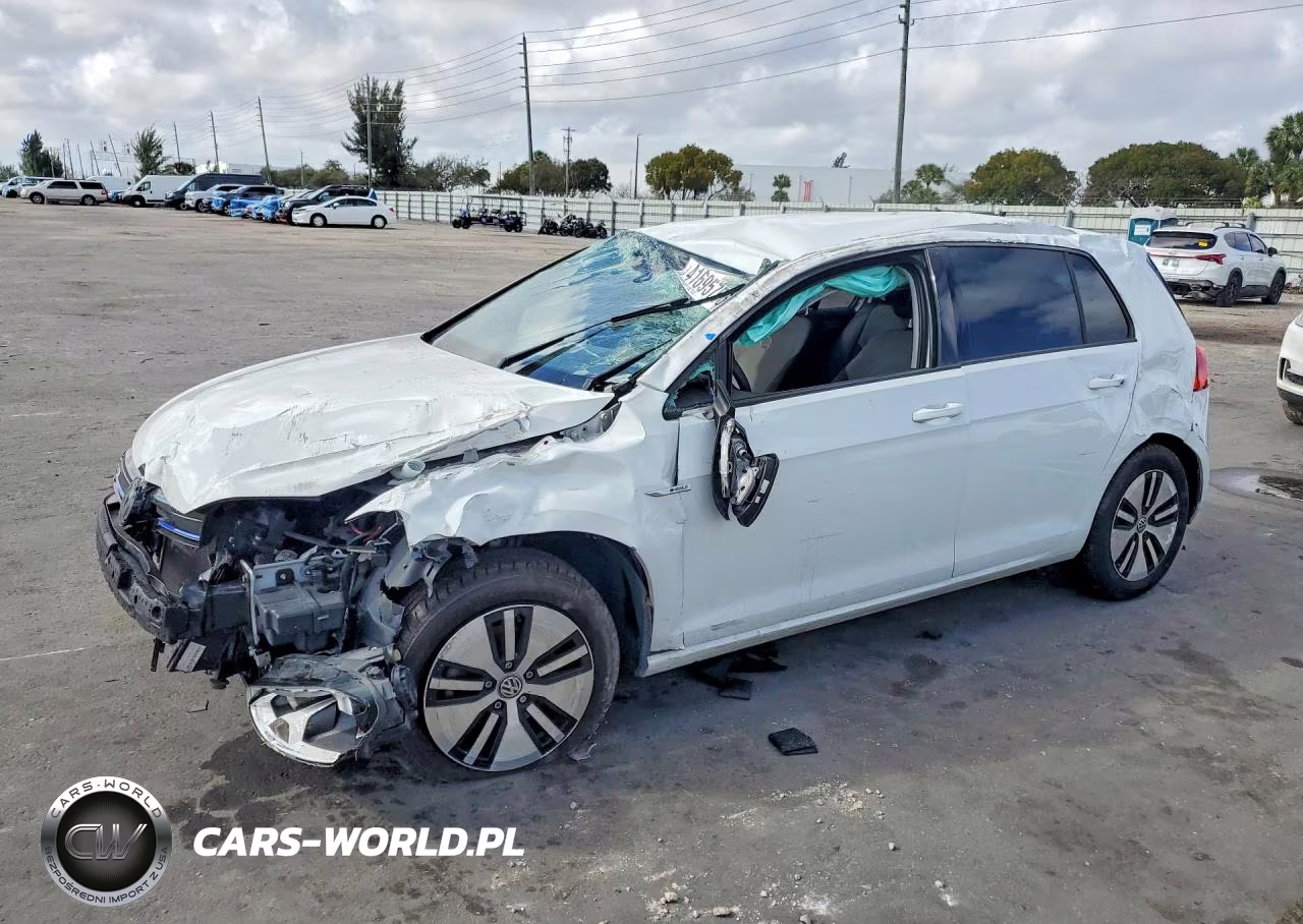 2016 Volkswagen E-Golf Se
