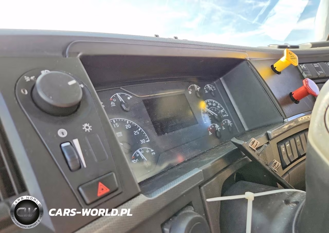 2021 Volvo Vnr Semi Truck VIN:4V4WC9EH6MN600328 - 8