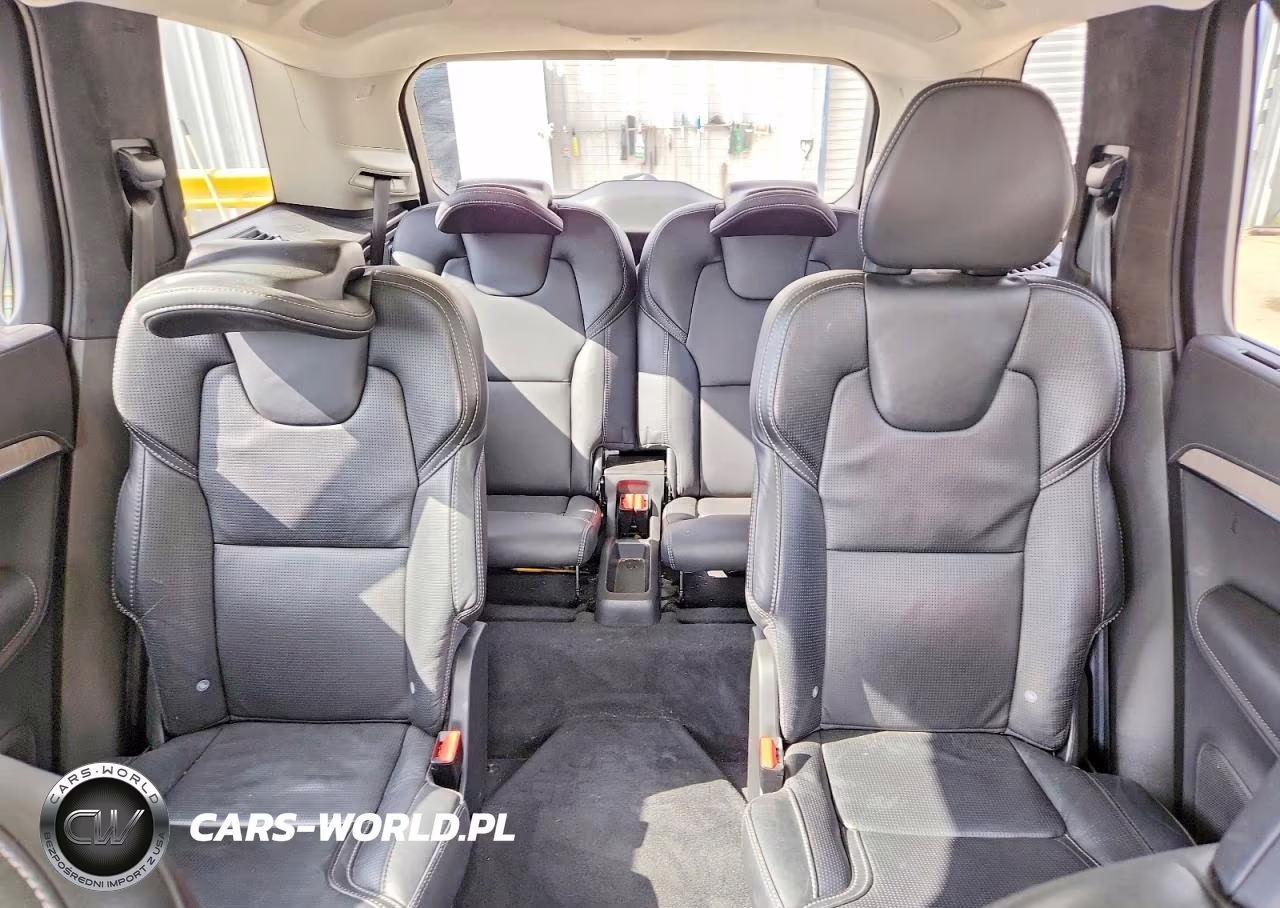 2021 Volvo Xc90 T8 Recharge Inscription VIN:YV4BR00L0M1687891 - 10