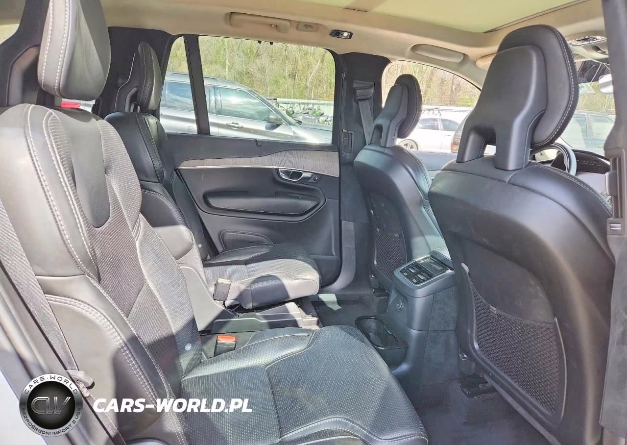 2021 Volvo Xc90 T8 Recharge Inscription VIN:YV4BR00L0M1687891 - 11