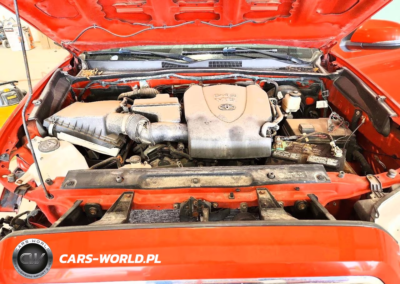 2018 Toyota Tacoma Sr5 V6 VIN:5TFDZ5BN6JX036040 - 11