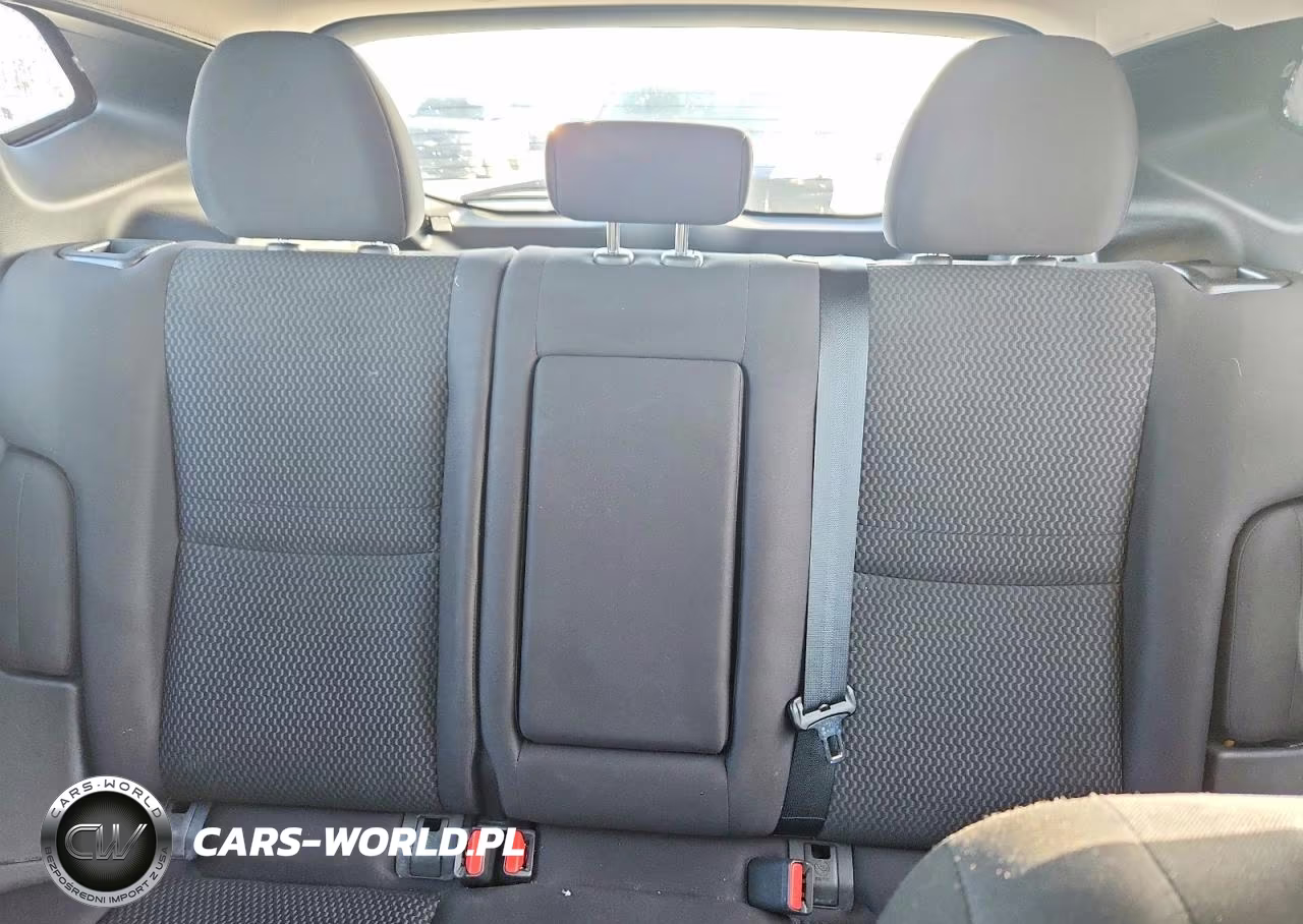 2021 Nissan Rogue Sport S VIN:JN1BJ1AV3MW318657 - 10
