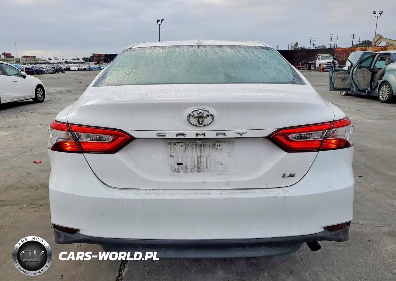 2019 Toyota Camry Le VIN:4T1B11HK3KU283910 - 6