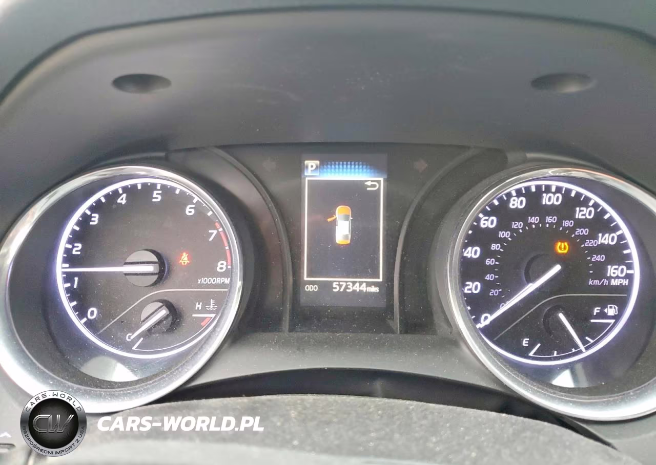 2019 Toyota Camry Le VIN:4T1B11HK3KU283910 - 9