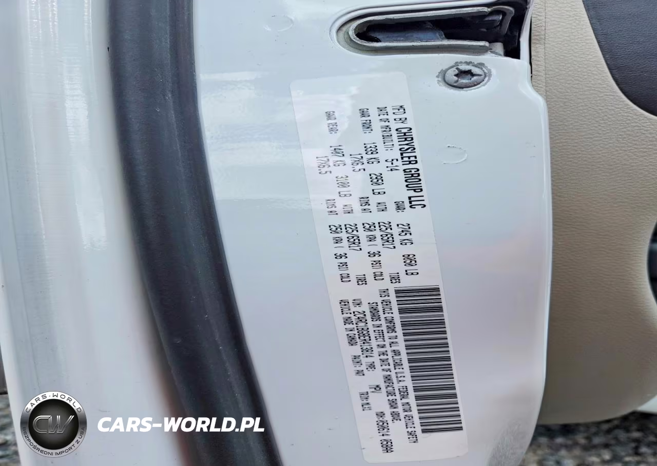 2014 Chrysler Town & Country Touring VIN:2C4RC1BG8ER413814 - 14