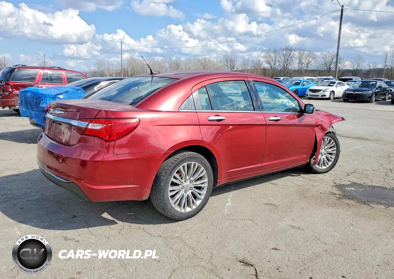 2013 Chrysler 200 Limited VIN:1C3CCBCG2DN503342 - 3
