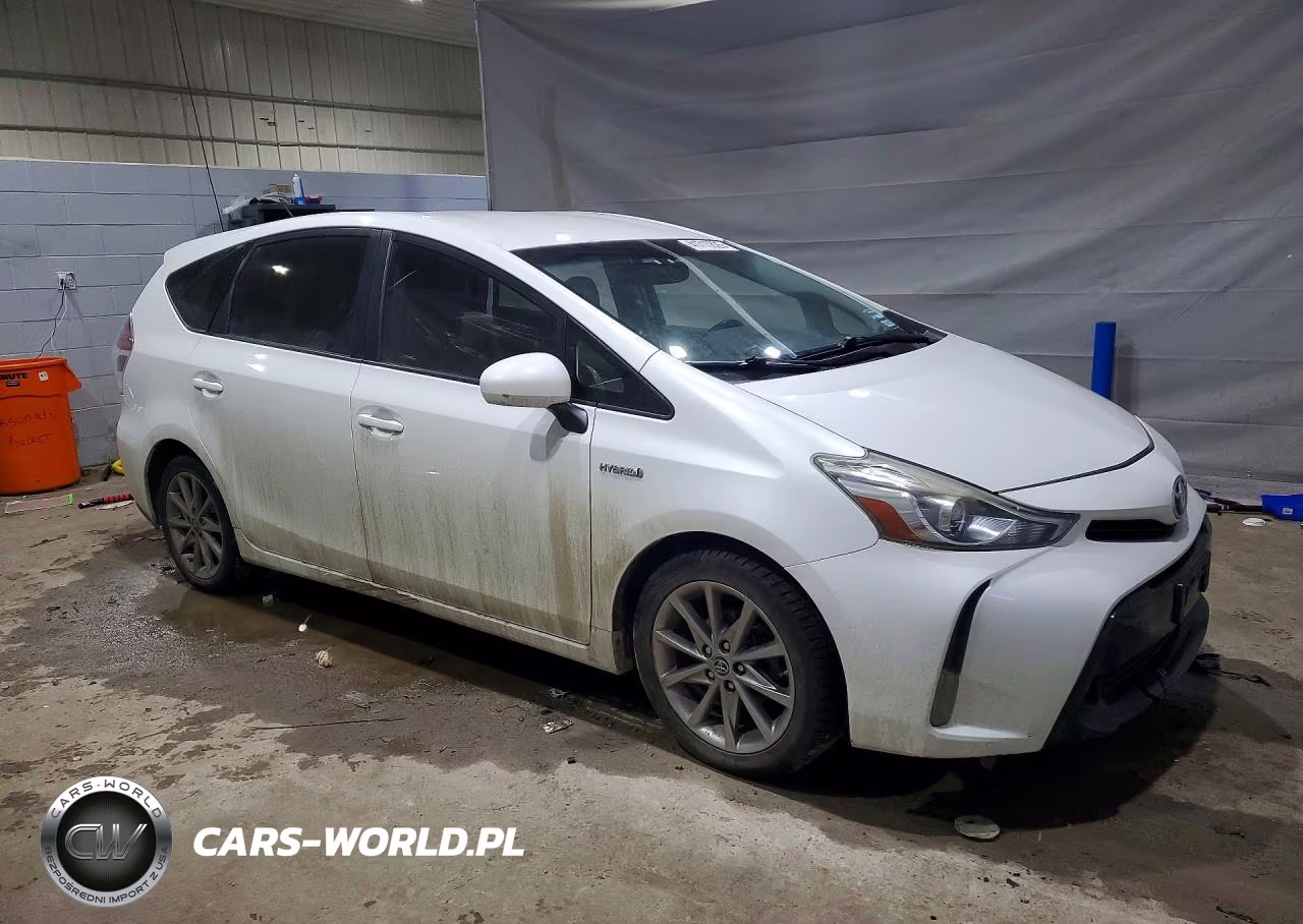 2015 Toyota Prius V Five VIN:JTDZN3EU5FJ036002 - 4