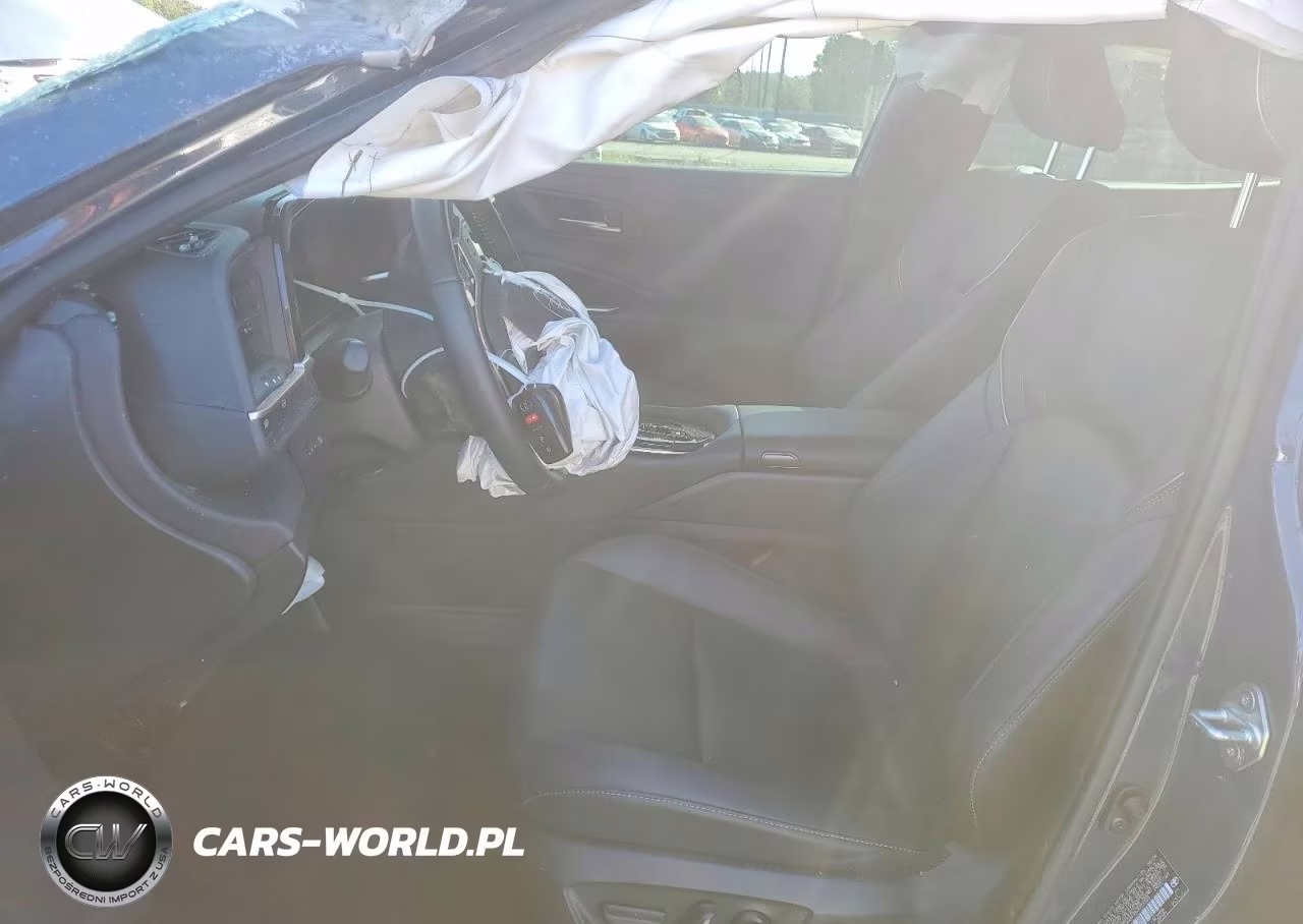 2025 Toyota Crown Xle VIN:JTDAAAAFXS3033325 - 7