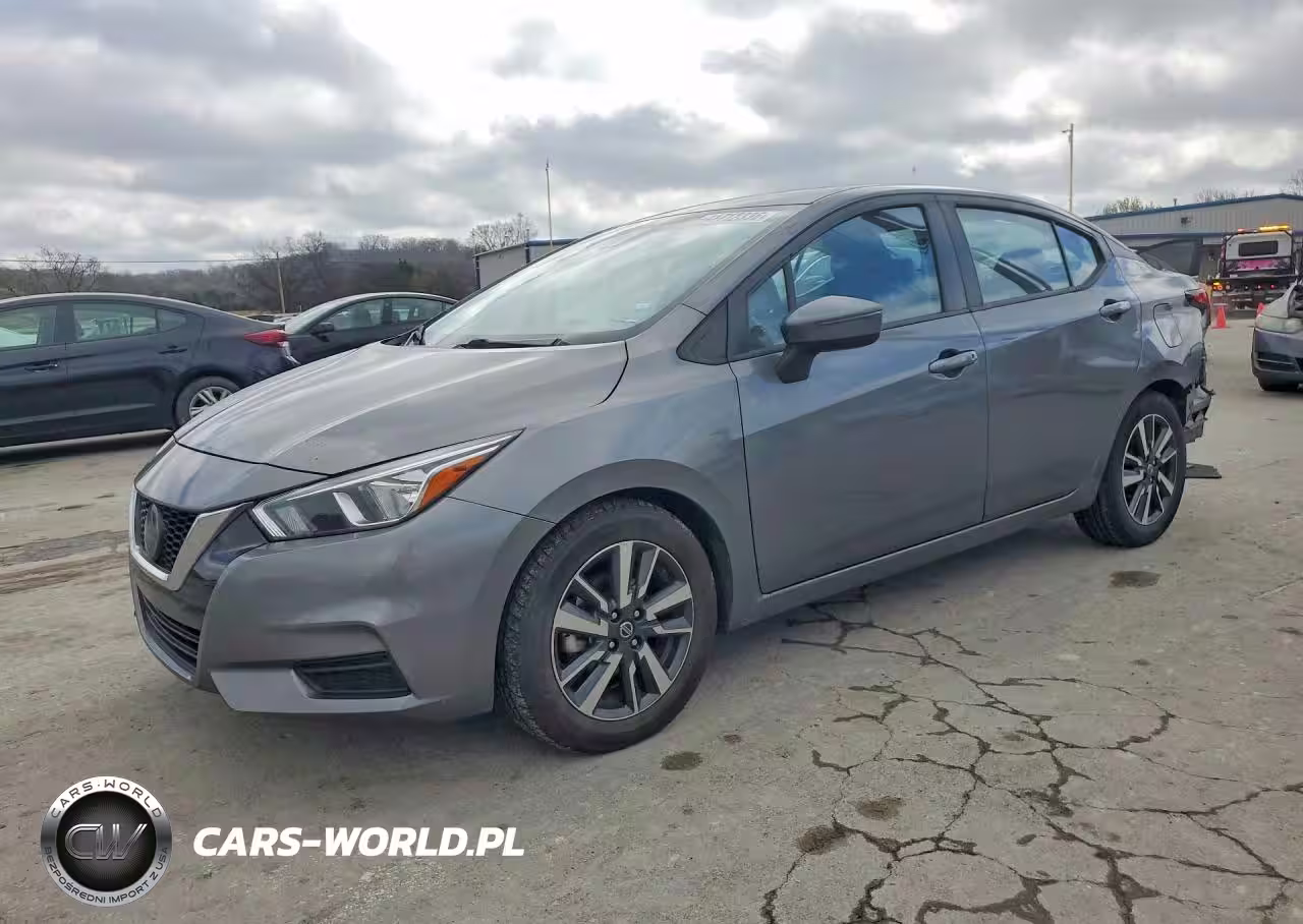 2021 Nissan Versa Sv