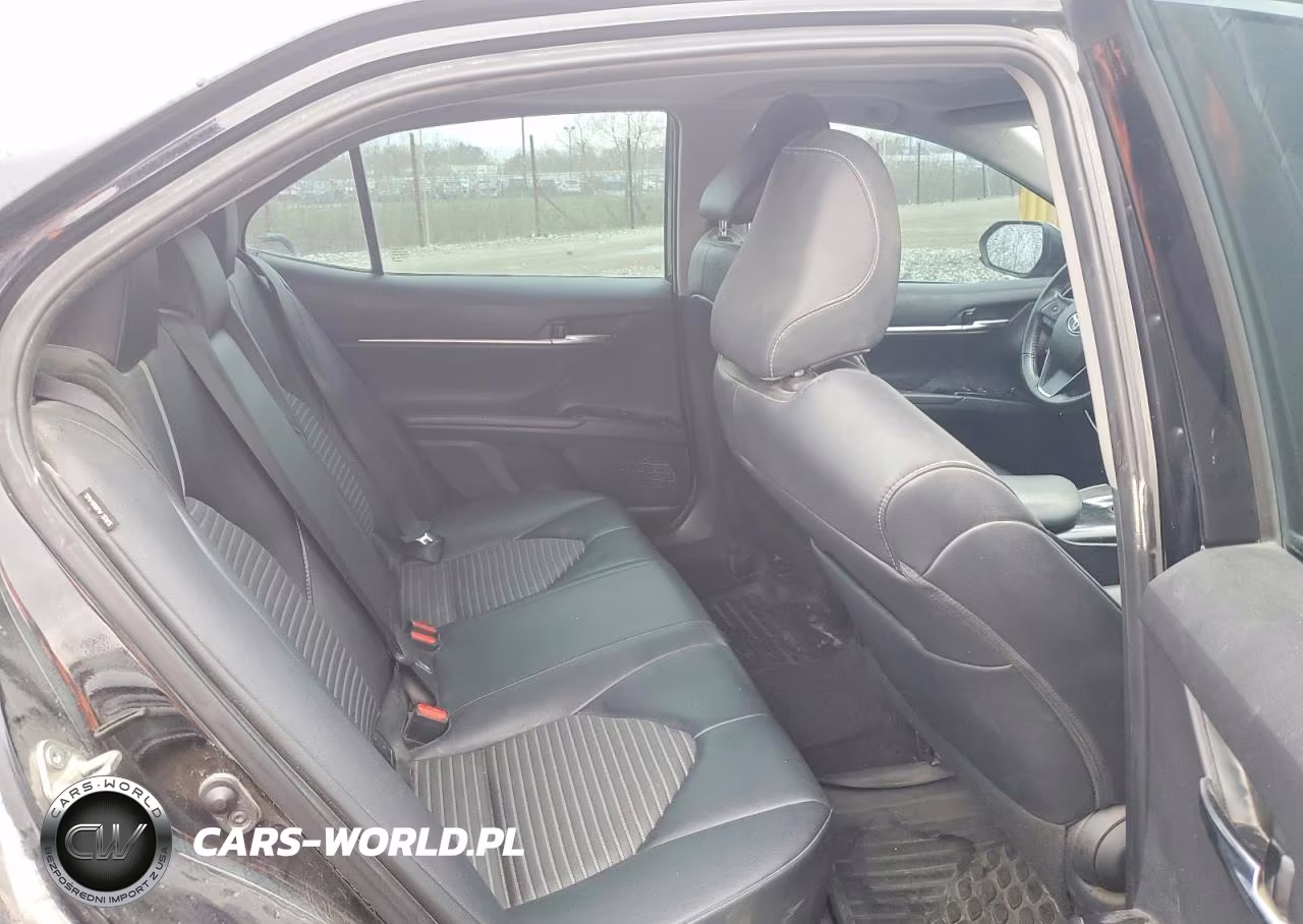 2019 Toyota Camry Se VIN:4T1B11HK8KU845476 - 10
