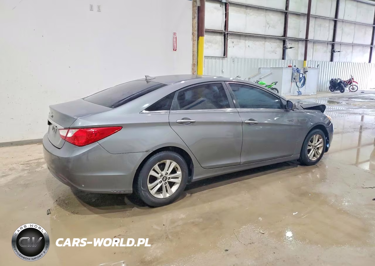 2013 Hyundai Sonata Gls VIN:5NPEB4AC4DH713542 - 3