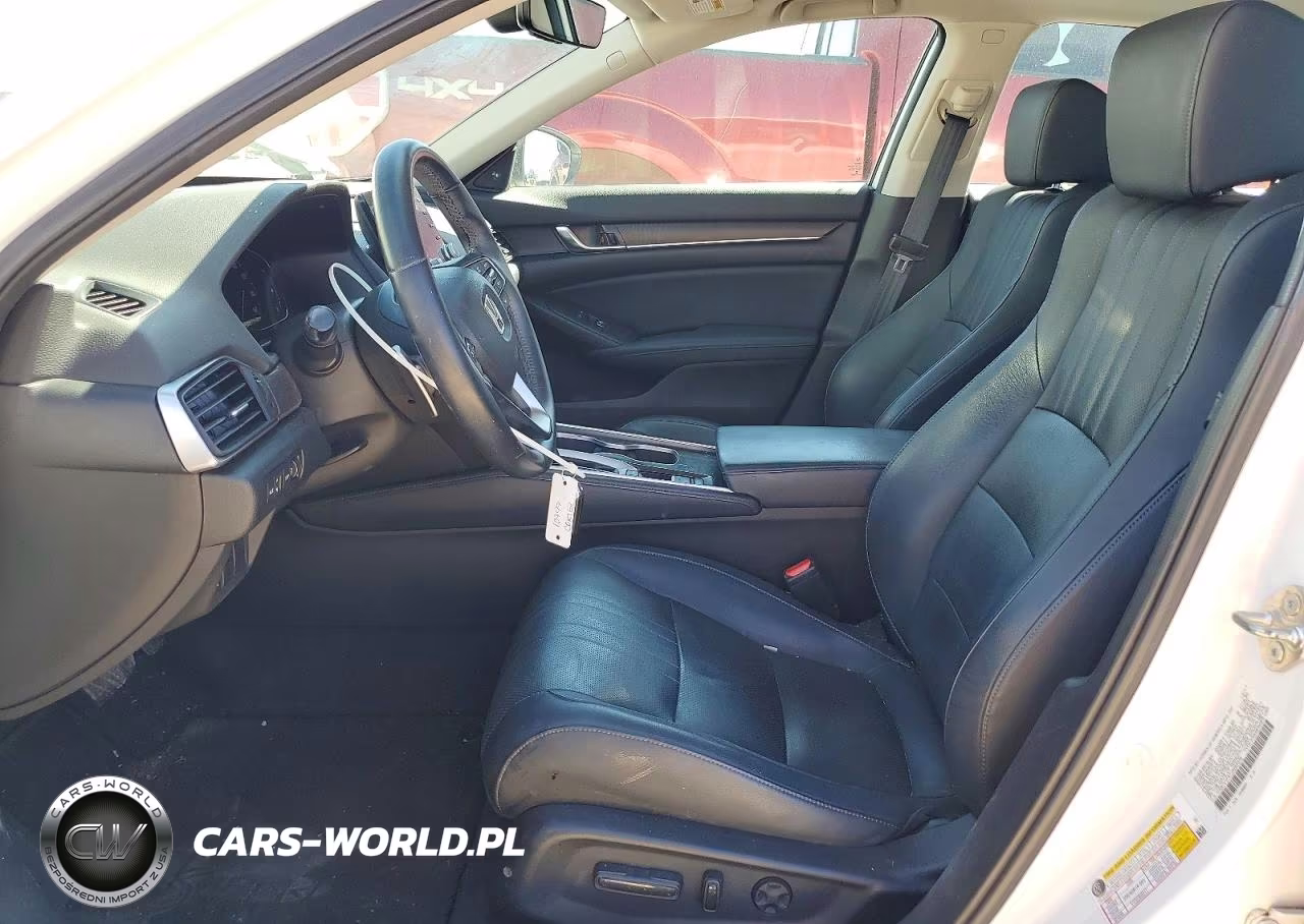 2018 Honda Accord Touring VIN:1HGCV1F97JA065239 - 7