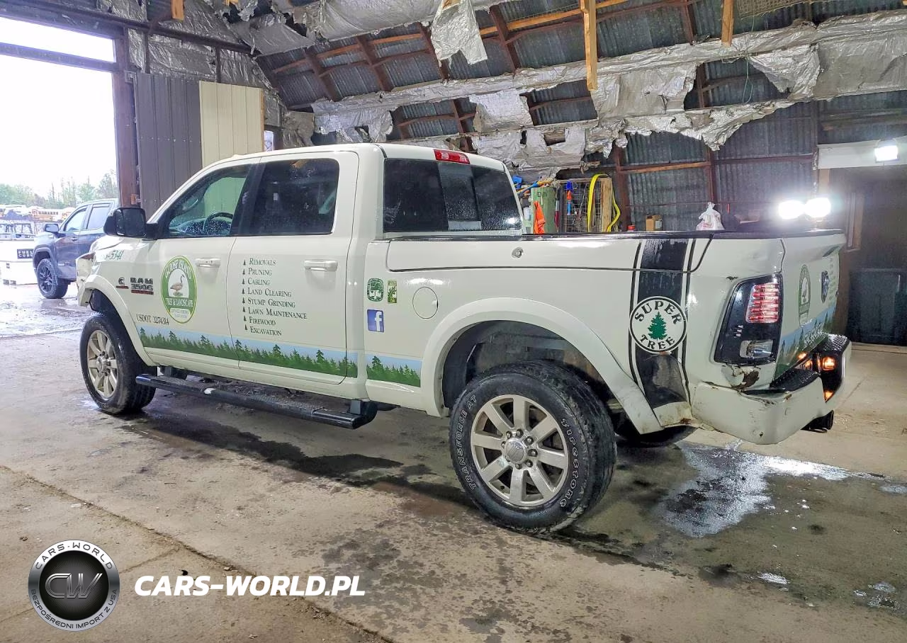 2018 Ram 3500 Laramie VIN:3C63R3EL0JG408381 - 2