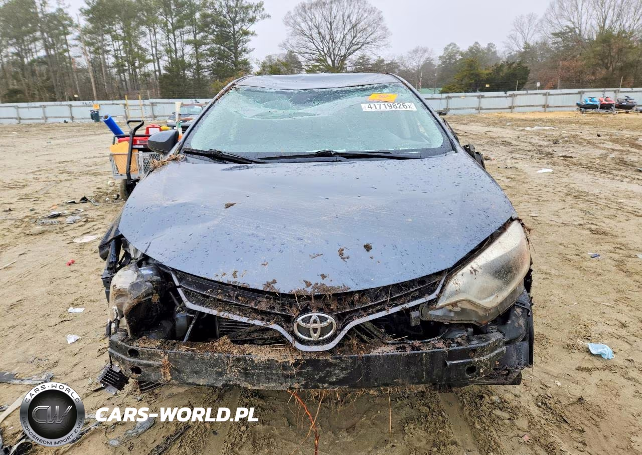2015 Toyota Corolla Le VIN:5YFBURHE2FP206209 - 5