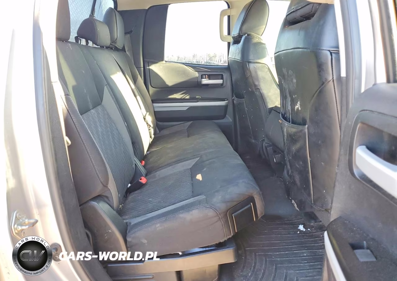 2017 Toyota Tundra Sr5 VIN:5TFRM5F18HX114811 - 10